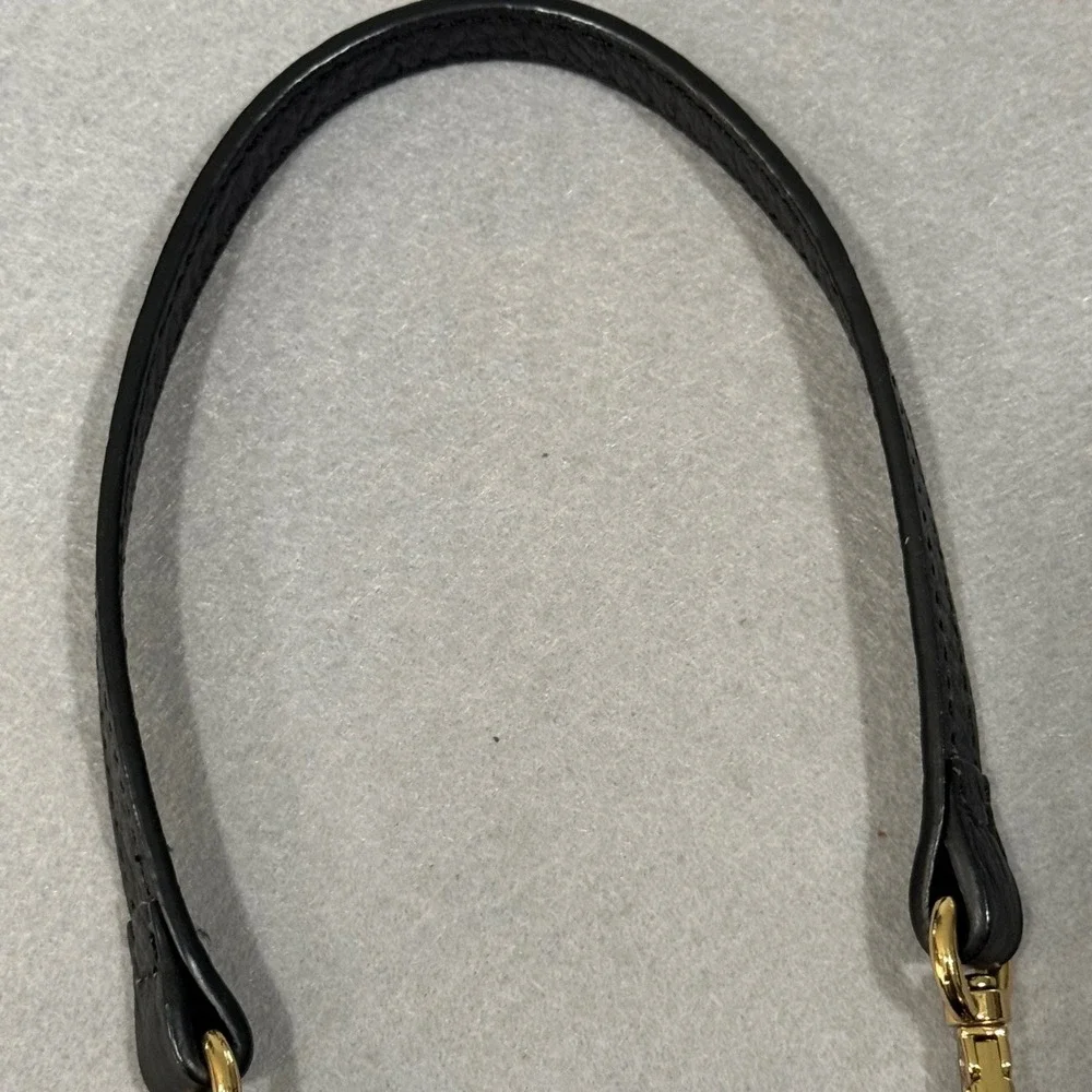 Coach Vintage Mini Bag Womens Black Leather Brass Turnlock 4MG-9826 USA Made